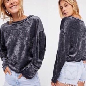 We The Free Crushed Charcoal Velvet Long Sleeve Pullover Size XS